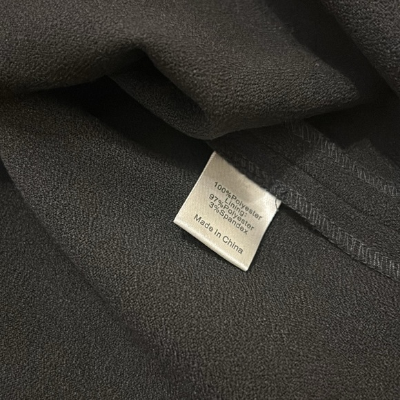 HP! ๐๐ Strapless Black Crepe Marin Top
TUCKERNUCK - Picture 10 of 14